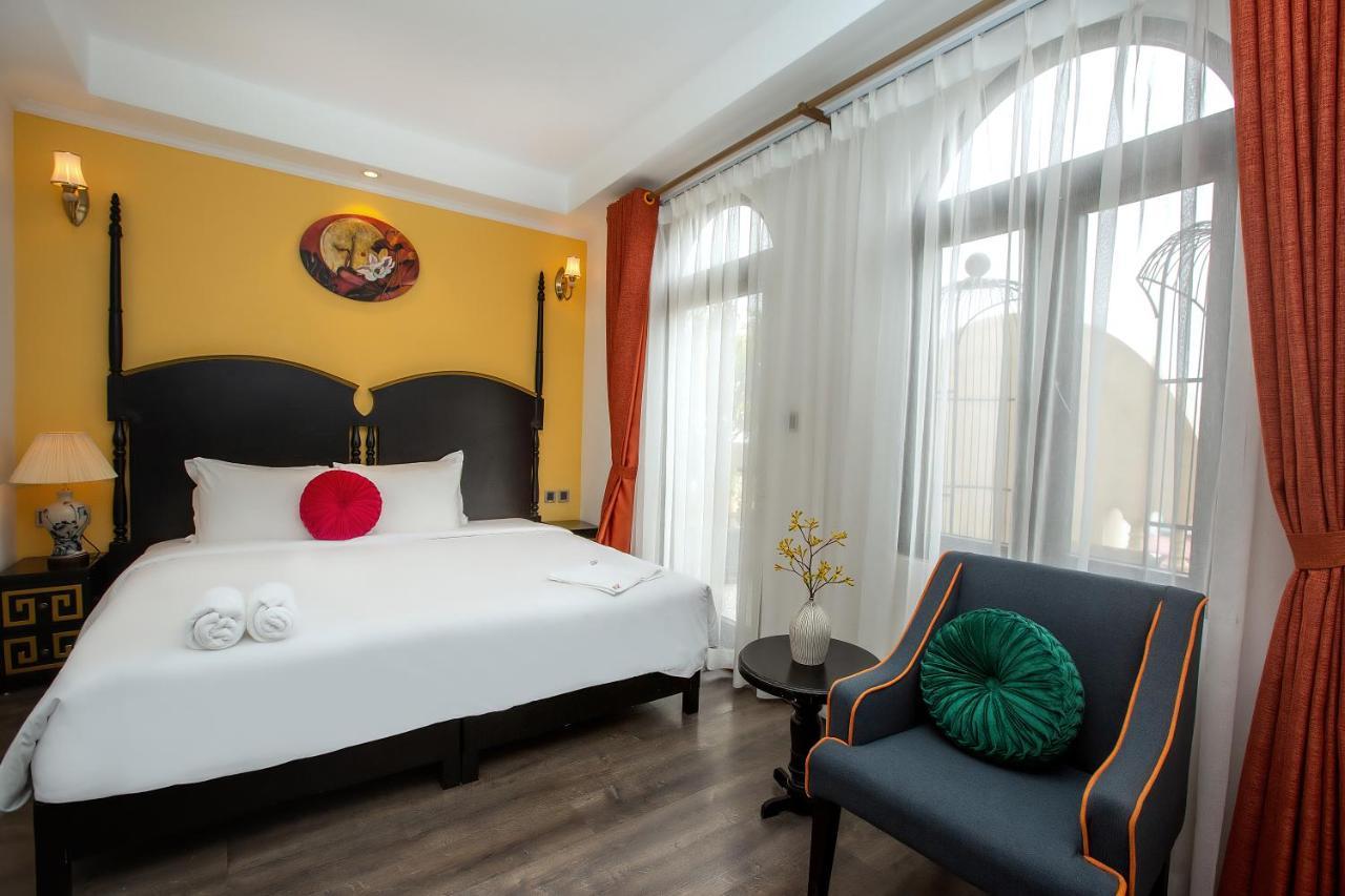 Hanoi Center Silk Boutique Hotel & Travel Exterior photo
